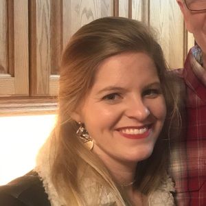Meet your Posher, Abbie